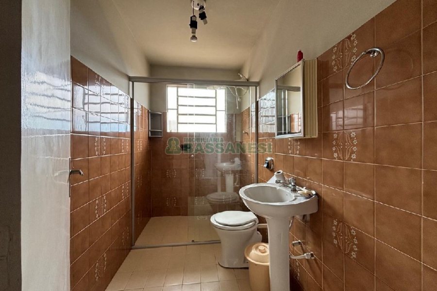 Casa Mobiliada com 92m², 2 dormitórios, no bairro Rio Branco em Caxias do Sul para Alugar