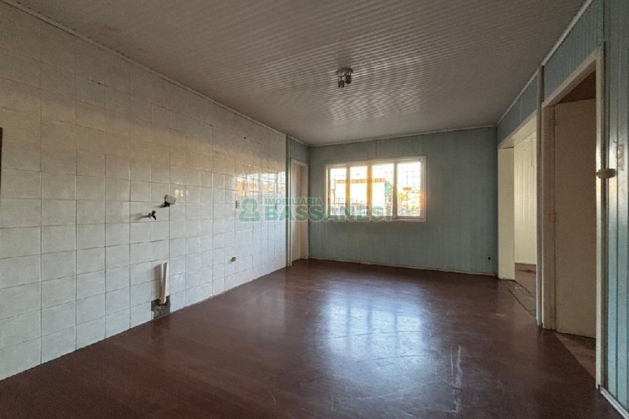 Casa Comercial com 230m², no bairro Sagrada Família em Caxias do Sul para Alugar