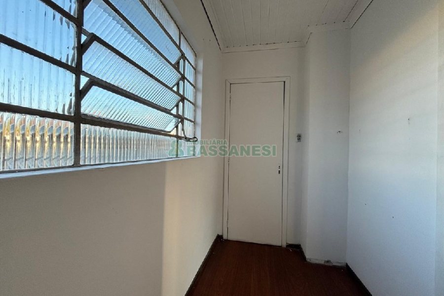 Casa Comercial com 230m², no bairro Sagrada Família em Caxias do Sul para Alugar