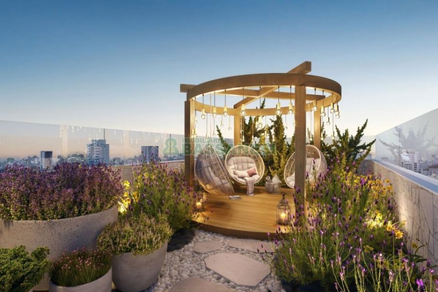 Apartamento com 178m², 3 dormitórios, 2 vagas, no bairro Lourdes em Caxias do Sul para Comprar