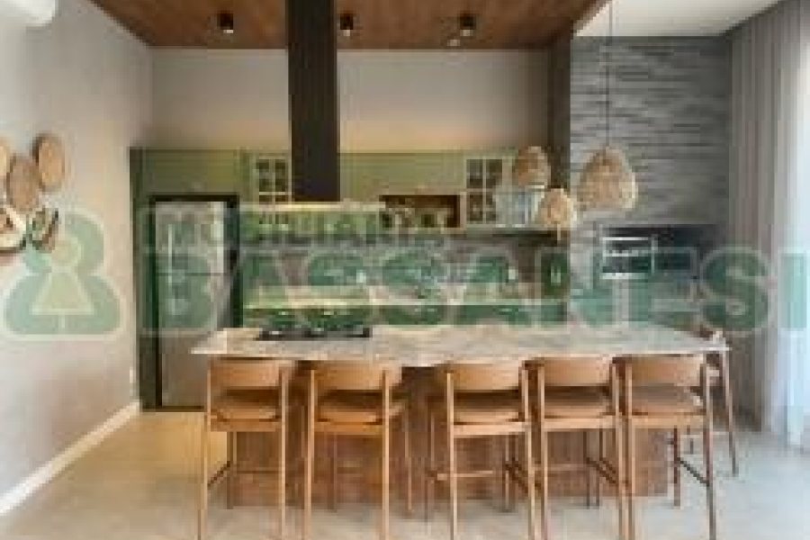 Apartamento com 176m², 3 dormitórios, 2 vagas, no bairro Rio Branco em Caxias do Sul para Comprar