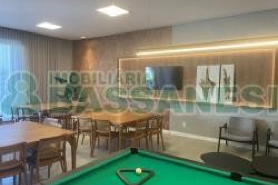 Apartamento com 176m², 3 dormitórios, 2 vagas, no bairro Rio Branco em Caxias do Sul para Comprar