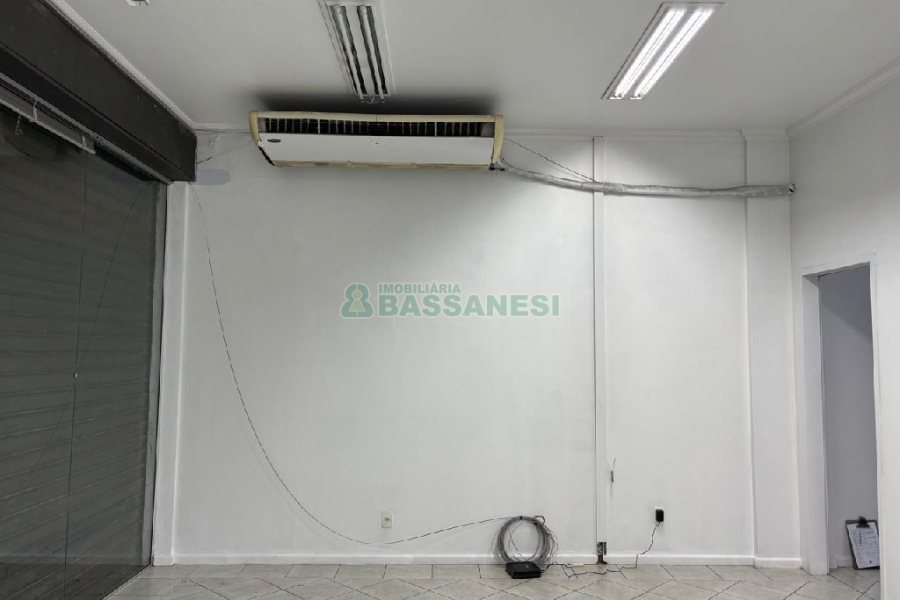 Loja com 102m², no bairro Centro em Caxias do Sul para Alugar