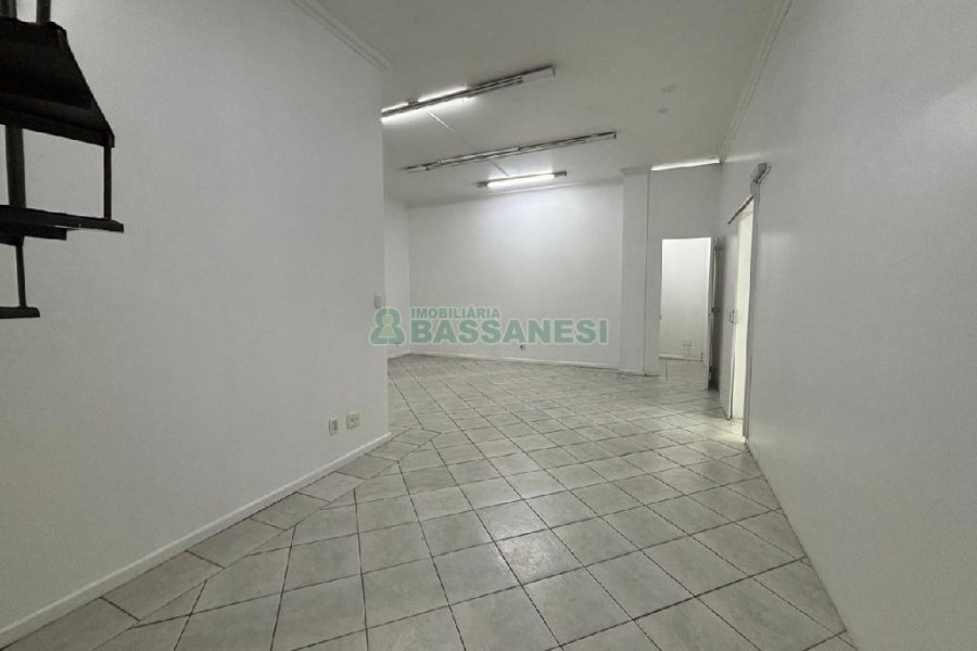 Loja com 102m², no bairro Centro em Caxias do Sul para Alugar