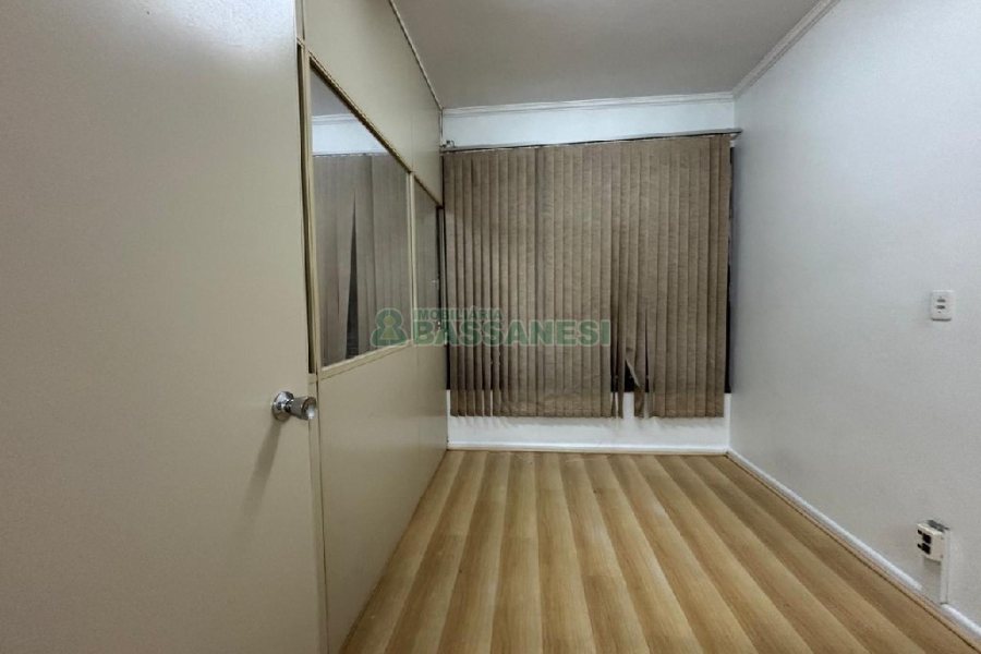 Loja com 102m², no bairro Centro em Caxias do Sul para Alugar