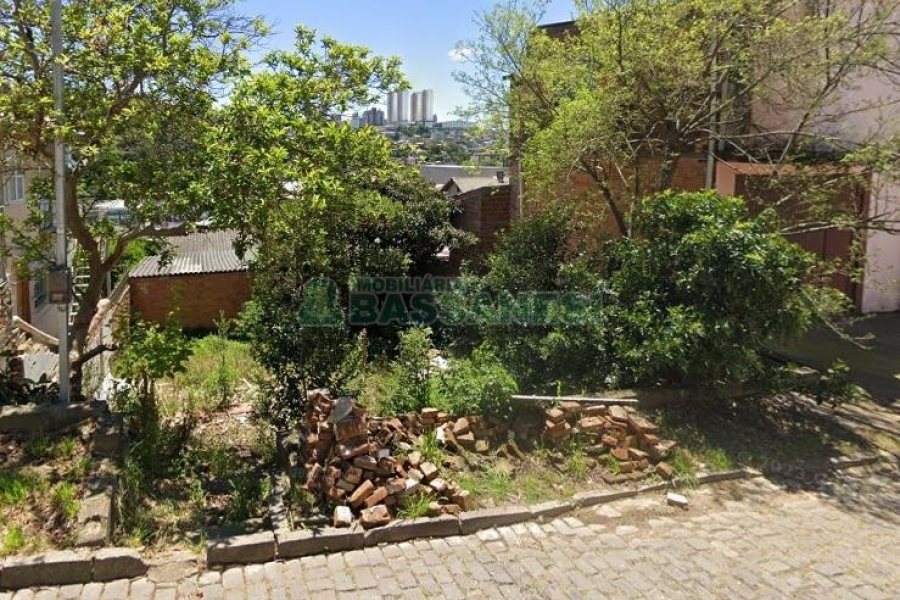 Terreno, no bairro Planalto em Caxias do Sul para Comprar