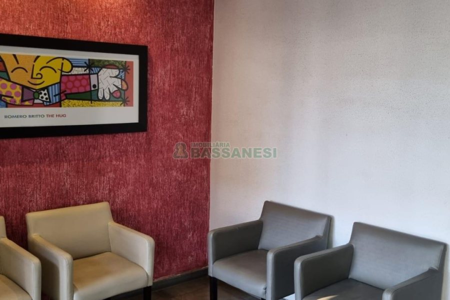 Sala com 59m², no bairro Lourdes em Caxias do Sul para Comprar