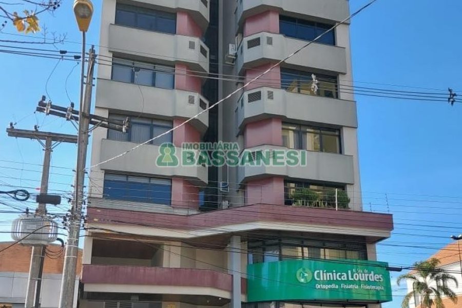 Sala com 59m², no bairro Lourdes em Caxias do Sul para Comprar