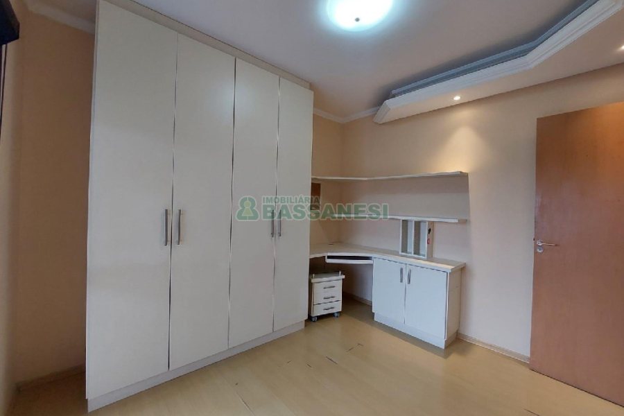 Apartamento com 115m², 3 dormitórios, 2 vagas, no bairro Jardim América em Caxias do Sul para Alugar ou Comprar