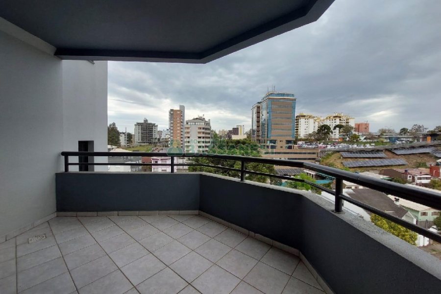 Apartamento com 115m², 3 dormitórios, 2 vagas, no bairro Jardim América em Caxias do Sul para Alugar ou Comprar