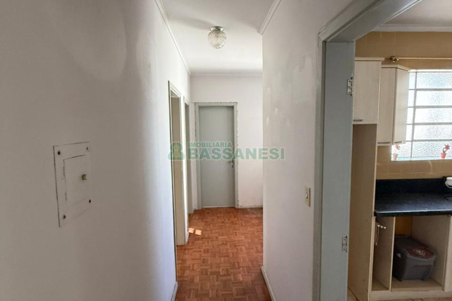 Apartamento com 123m², 2 dormitórios, 1 vaga, no bairro Centro em Caxias do Sul para Comprar