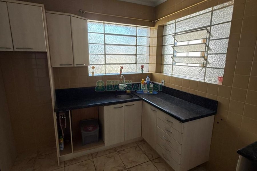 Apartamento com 123m², 2 dormitórios, 1 vaga, no bairro Centro em Caxias do Sul para Comprar