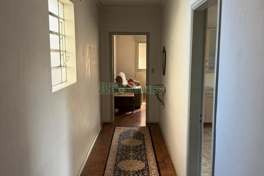 Apartamento com 123m², 2 dormitórios, 1 vaga, no bairro Centro em Caxias do Sul para Comprar
