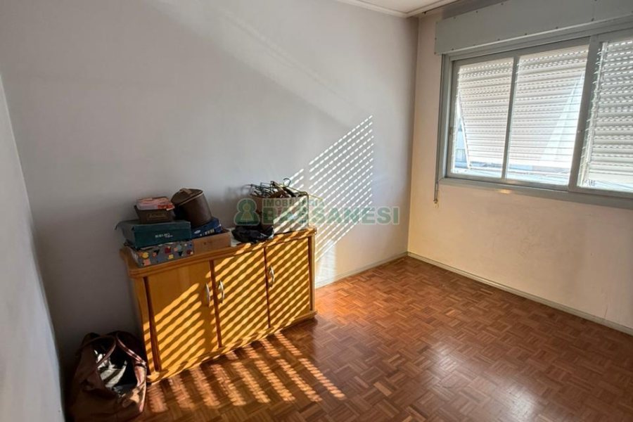 Apartamento com 123m², 2 dormitórios, 1 vaga, no bairro Centro em Caxias do Sul para Comprar