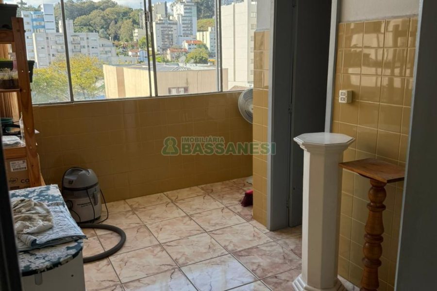 Apartamento com 123m², 2 dormitórios, 1 vaga, no bairro Centro em Caxias do Sul para Comprar
