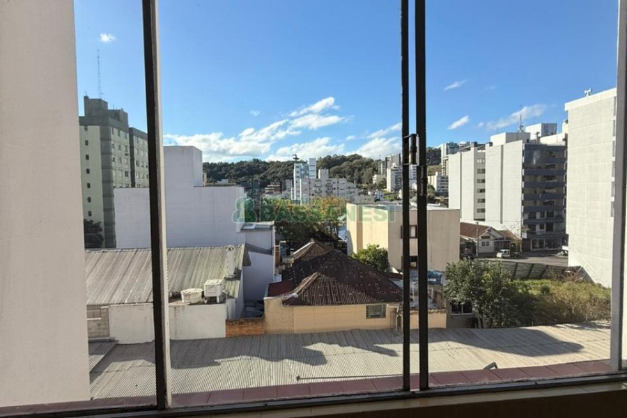 Apartamento com 123m², 2 dormitórios, 1 vaga, no bairro Centro em Caxias do Sul para Comprar