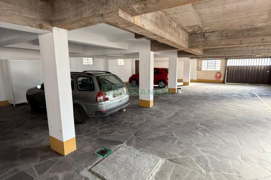 Apartamento com 123m², 2 dormitórios, 1 vaga, no bairro Centro em Caxias do Sul para Comprar