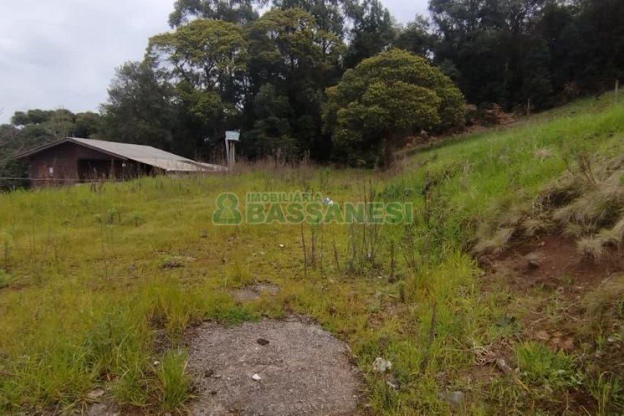 Terreno com 507m², no bairro Desvio Rizzo em Caxias do Sul para Comprar