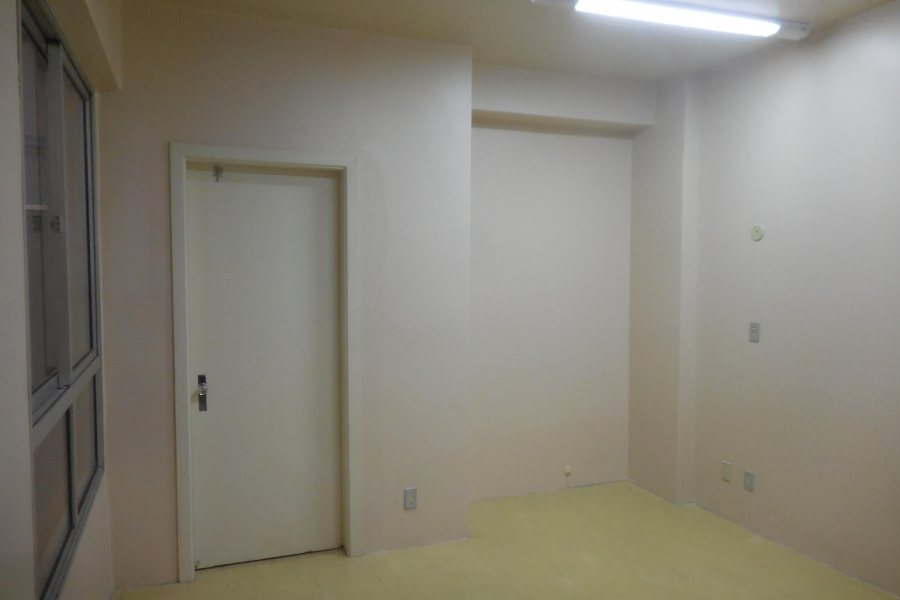 Sala com 19m², no bairro Centro em Caxias do Sul para Alugar