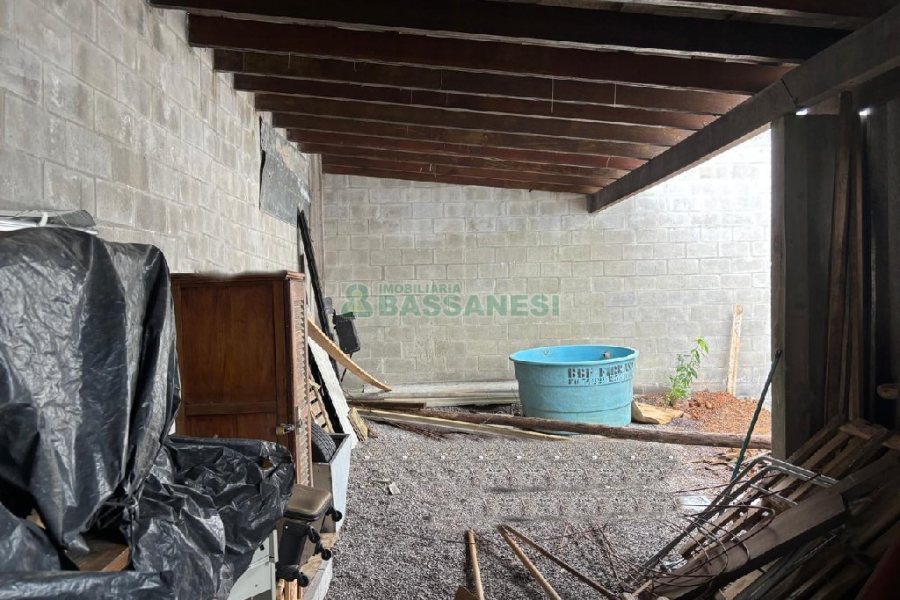 Loja com 118m², 1 vaga, no bairro Santa Catarina em Caxias do Sul para Alugar