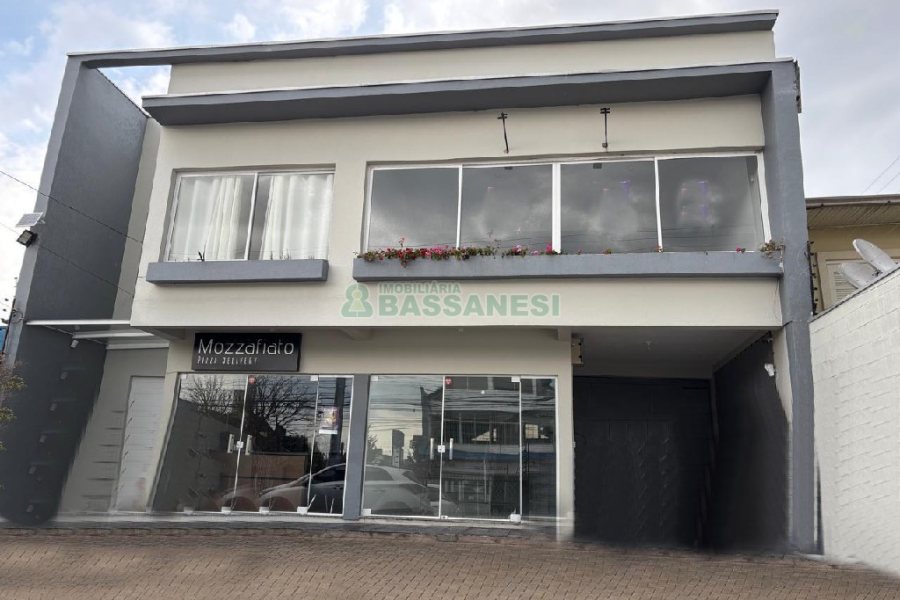 Loja com 118m², 1 vaga, no bairro Santa Catarina em Caxias do Sul para Alugar