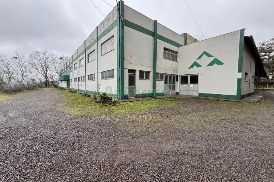 Pavilhão com 6000m², no bairro Santa Catarina em Caxias do Sul para Alugar