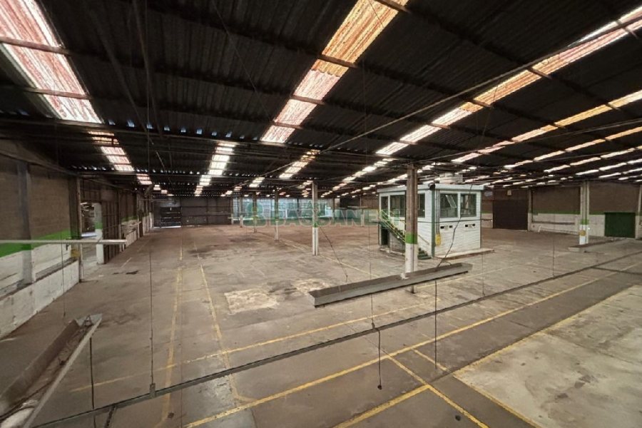 Pavilhão com 6000m², no bairro Santa Catarina em Caxias do Sul para Alugar