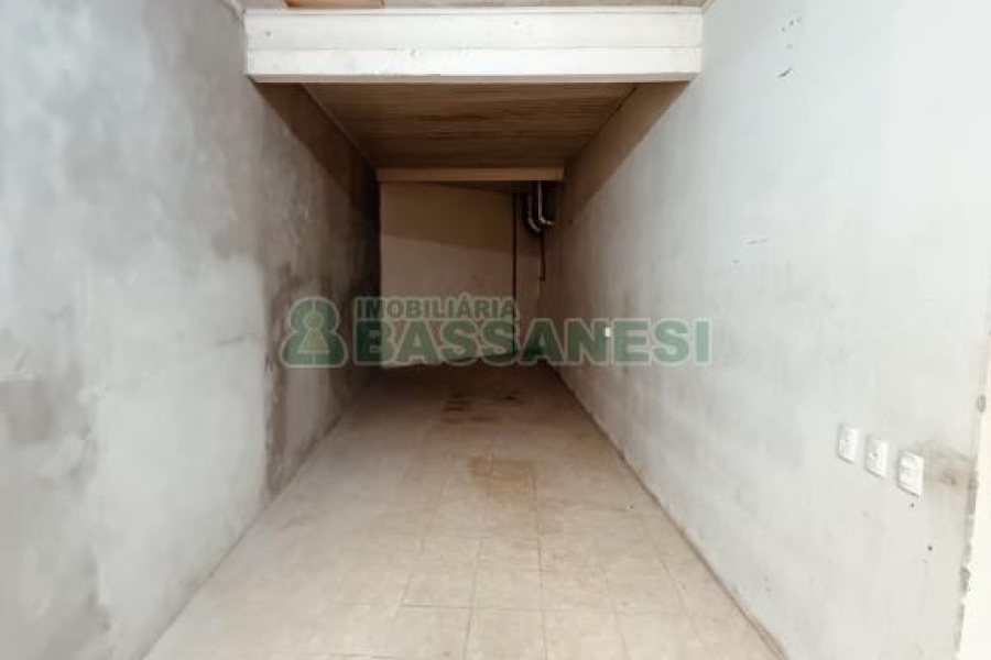 Loja com 321m², no bairro Santa Catarina em Caxias do Sul para Alugar
