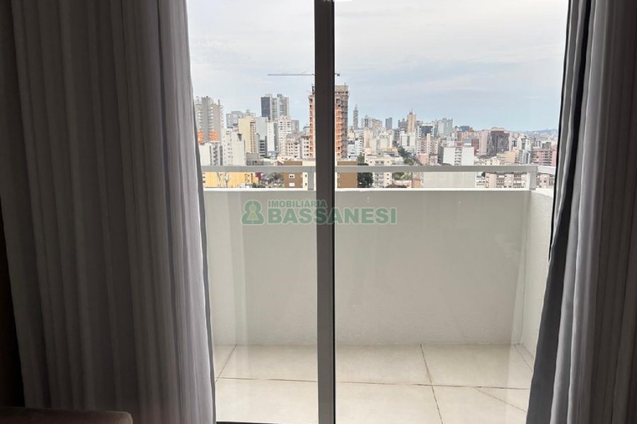 Apto Mobiliado com 46m², 1 dormitório, 1 vaga, no bairro Lourdes em Caxias do Sul para Alugar
