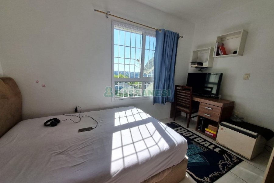 Sobrado com 71m², 2 dormitórios, 500 vagas, no bairro Salgado Filho em Caxias do Sul para Comprar