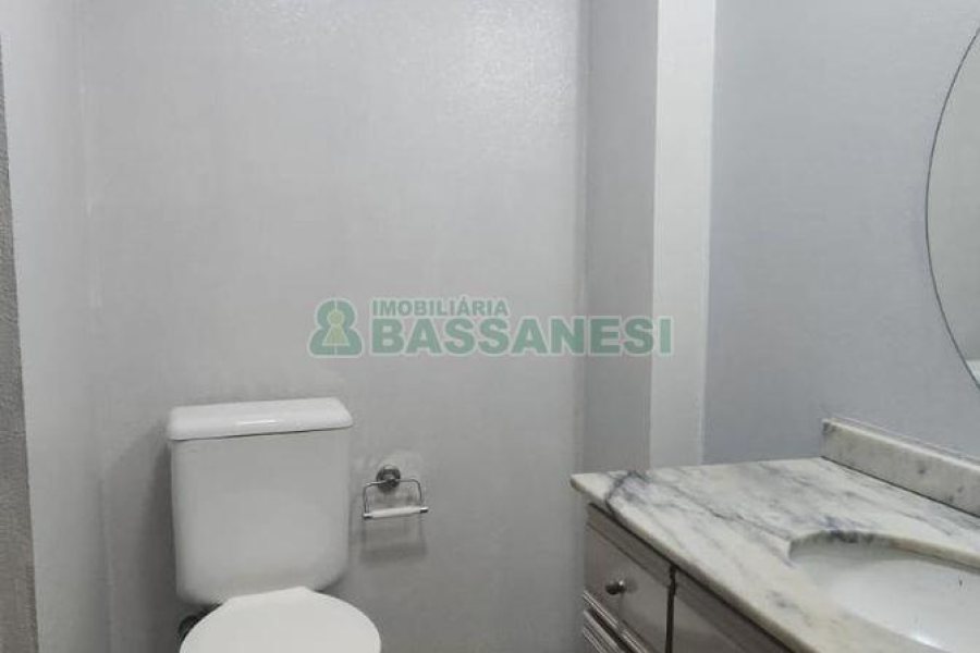 Apartamento com 88m², 3 dormitórios, 1 vaga, no bairro Lourdes em Caxias do Sul para Comprar