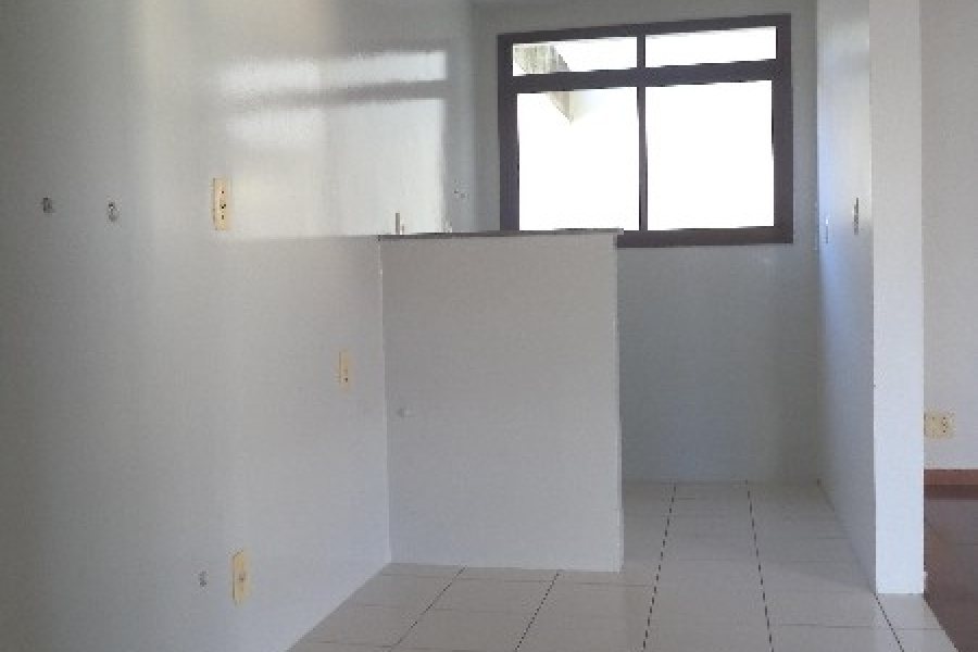 Apartamento com 40m², 1 dormitório, no bairro Centro em Caxias do Sul para Alugar