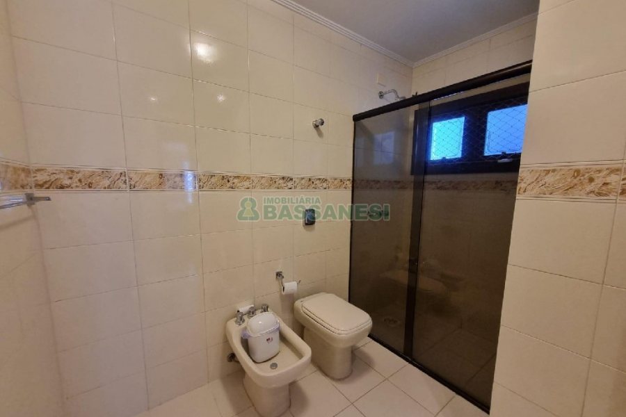 Apto Mobiliado com 88m², 3 dormitórios, 1 vaga, no bairro Cristo Redentor em Caxias do Sul para Alugar