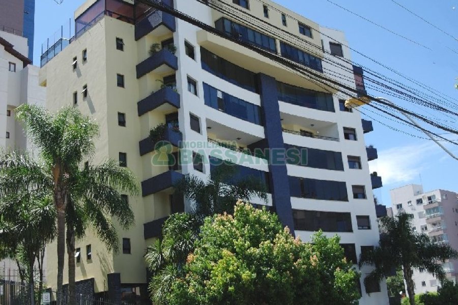 Apartamento com 154m², 3 dormitórios, 3 vagas, no bairro Madureira em Caxias do Sul para Alugar ou Comprar