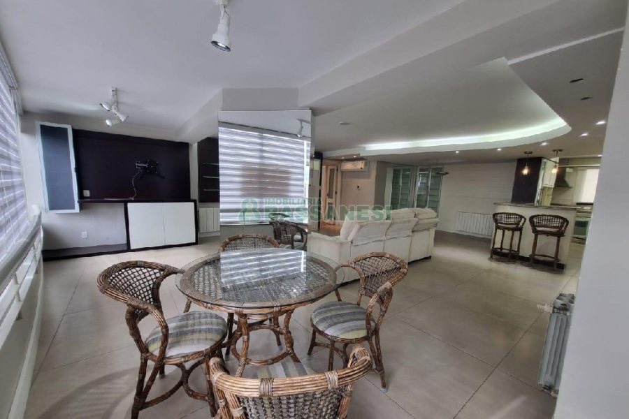 Apartamento com 154m², 3 dormitórios, 3 vagas, no bairro Madureira em Caxias do Sul para Alugar ou Comprar