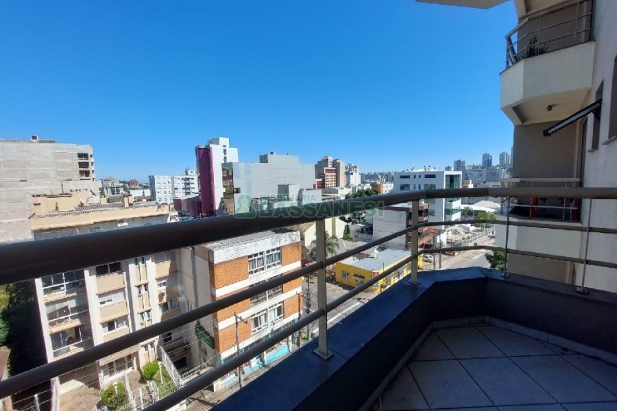 Apto Mobiliado com 30m², 1 dormitório, no bairro Centro em Caxias do Sul para Alugar