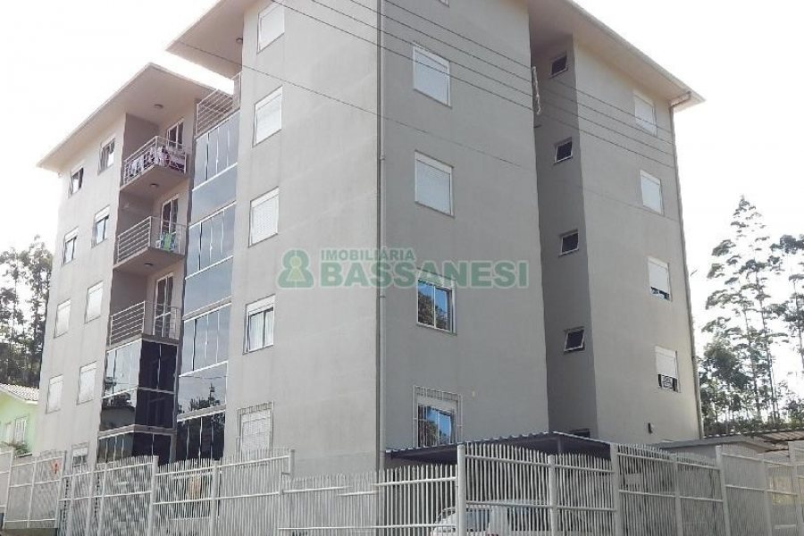 Apto Mobiliado com 68m², 1 dormitório, 1 vaga, no bairro Desvio Rizzo em Caxias do Sul para Alugar