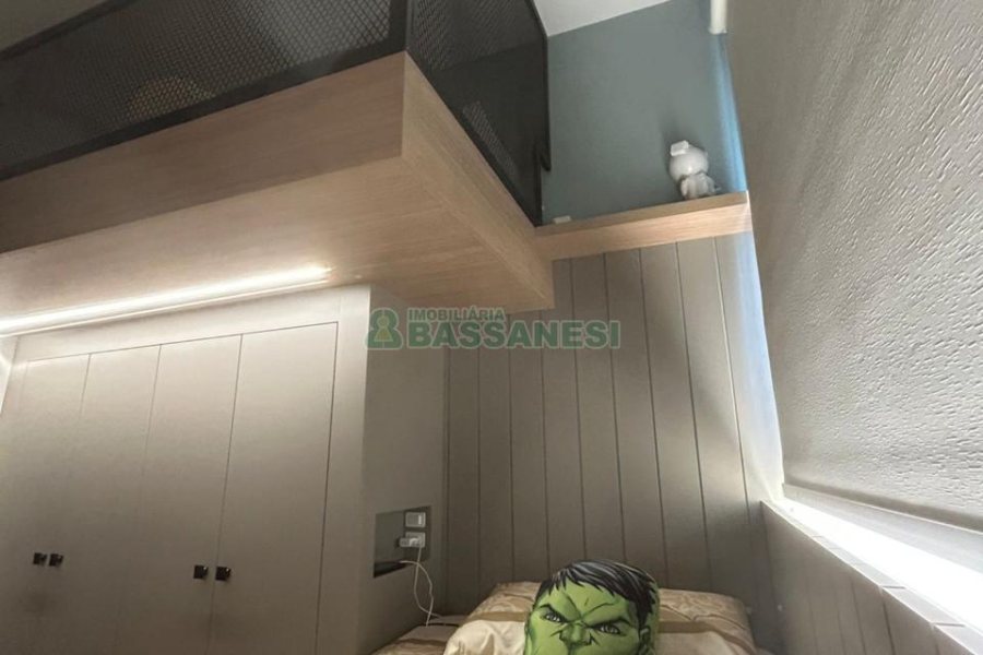 Apartamento com 61m², 2 dormitórios, 1 vaga, no bairro Santa Catarina em Caxias do Sul para Comprar