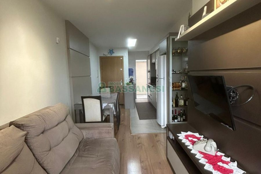 Apartamento com 61m², 2 dormitórios, 1 vaga, no bairro Santa Catarina em Caxias do Sul para Comprar