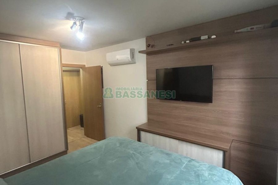 Apartamento com 61m², 2 dormitórios, 1 vaga, no bairro Santa Catarina em Caxias do Sul para Comprar