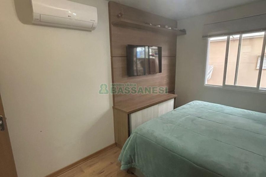 Apartamento com 61m², 2 dormitórios, 1 vaga, no bairro Santa Catarina em Caxias do Sul para Comprar