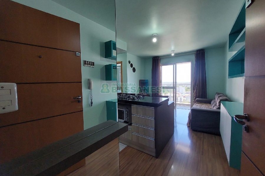 Apto Mobiliado com 54m², 2 dormitórios, 1 vaga, no bairro Vinhedos em Caxias do Sul para Alugar