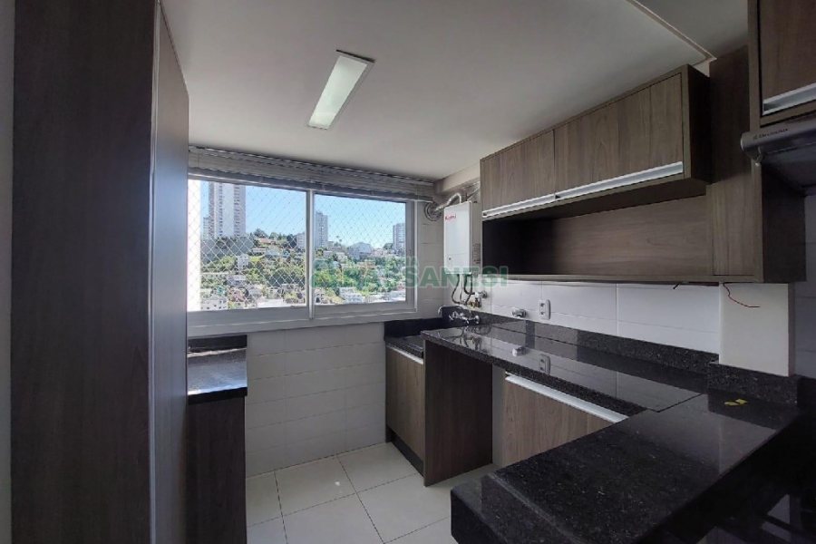 Apartamento com 92m², 2 dormitórios, 2 vagas, no bairro Lourdes em Caxias do Sul para Alugar