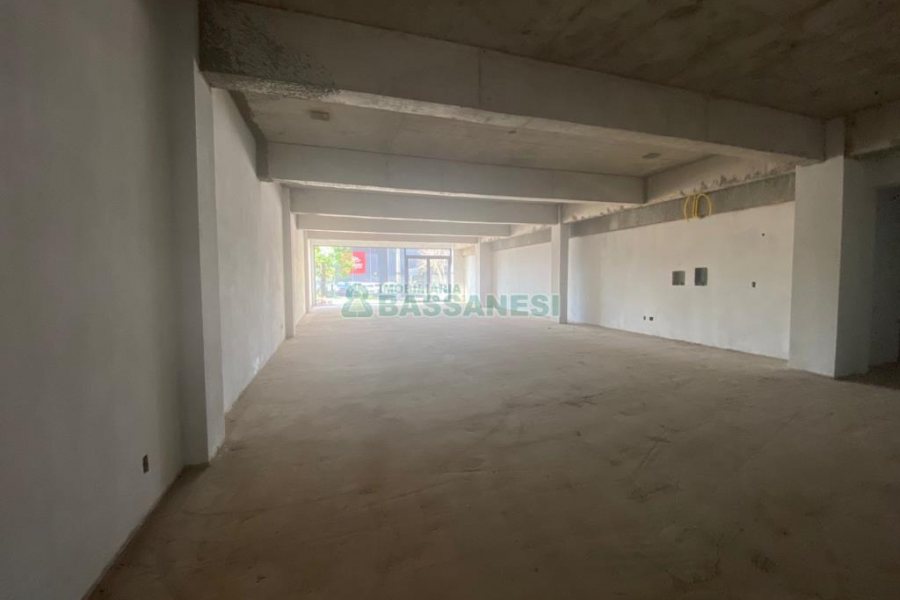 Loja com 200m², no bairro São José em Caxias do Sul para Alugar