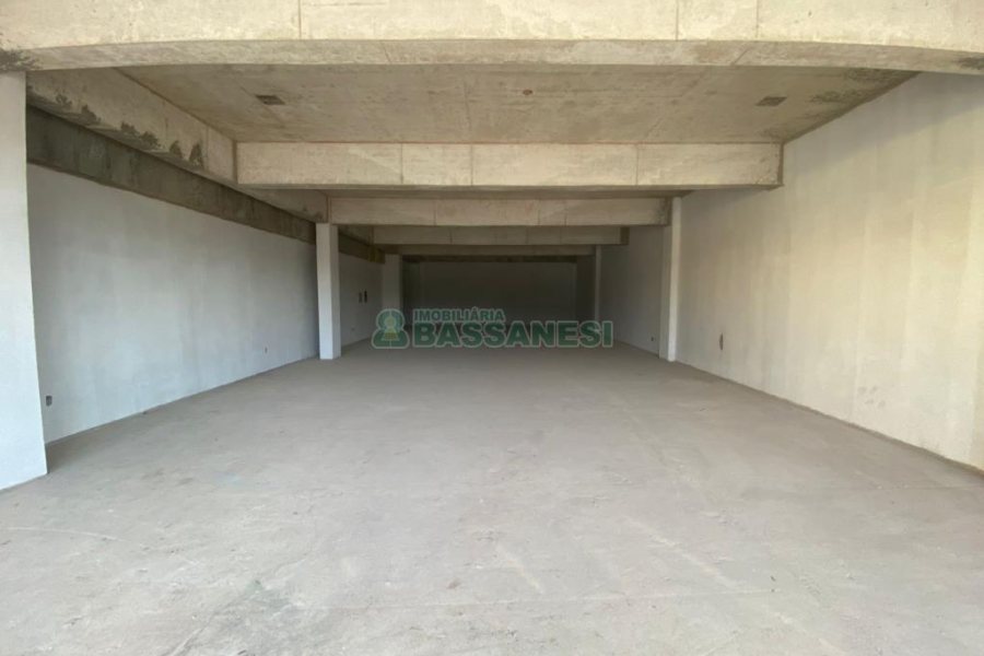 Loja com 200m², no bairro São José em Caxias do Sul para Alugar