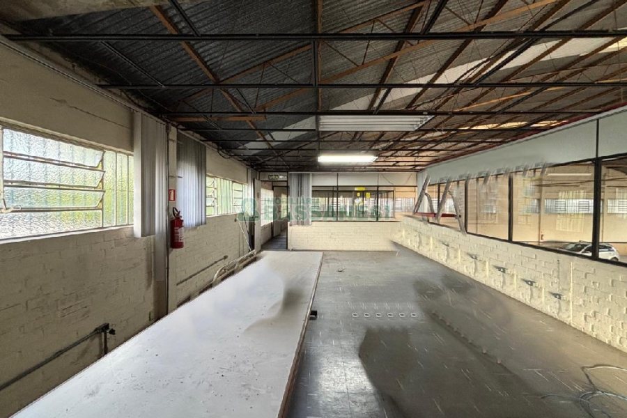Pavilhão com 1050m², no bairro São Ciro em Caxias do Sul para Alugar