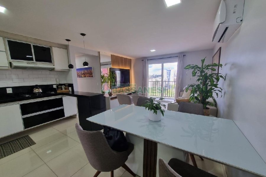 Apto Mobiliado com 97m², 3 dormitórios, 2 vagas, no bairro Villagio Iguatemi em Caxias do Sul para Alugar