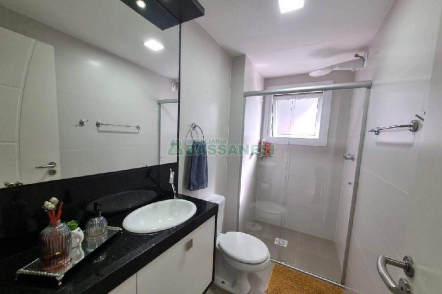 Apto Mobiliado com 97m², 3 dormitórios, 2 vagas, no bairro Villagio Iguatemi em Caxias do Sul para Alugar