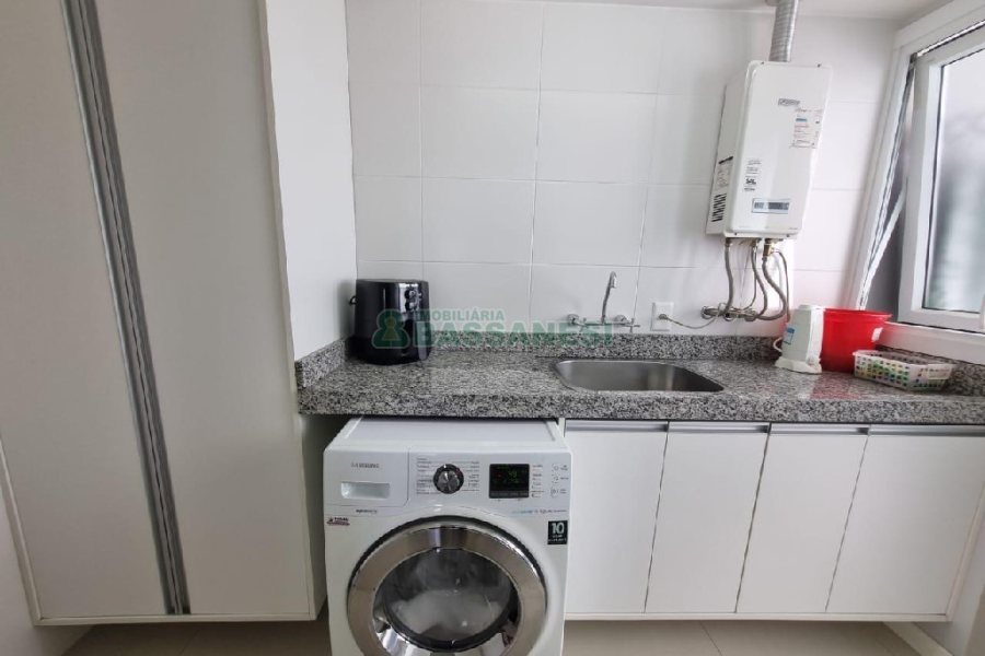 Apto Mobiliado com 97m², 3 dormitórios, 2 vagas, no bairro Villagio Iguatemi em Caxias do Sul para Alugar