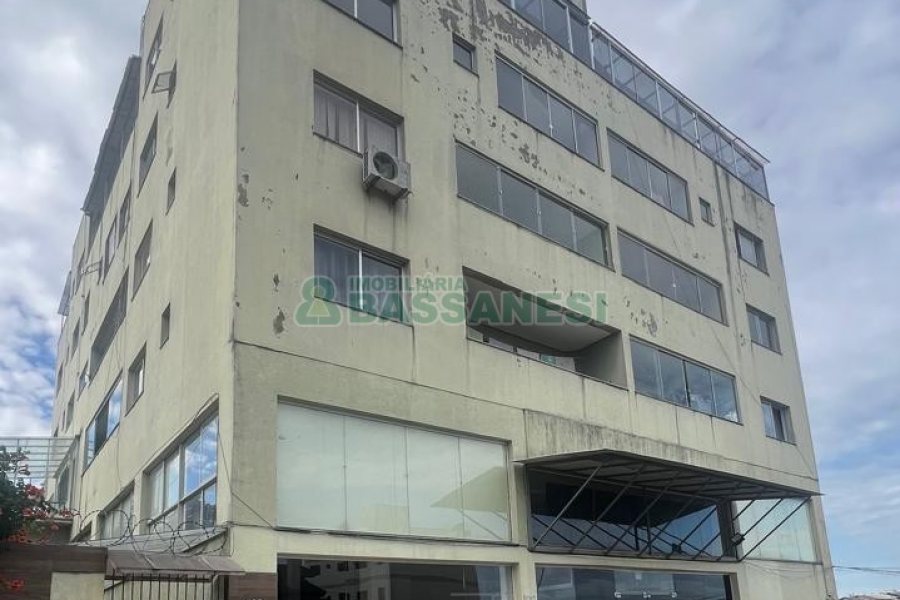 Apartamento com 56m², 2 dormitórios, 1 vaga, no bairro Fatima em Caxias do Sul para Alugar ou Comprar